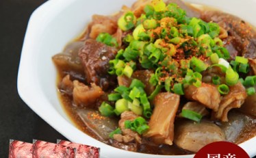 黒毛和牛の 牛すじ 1.5kg（500g×3パック）